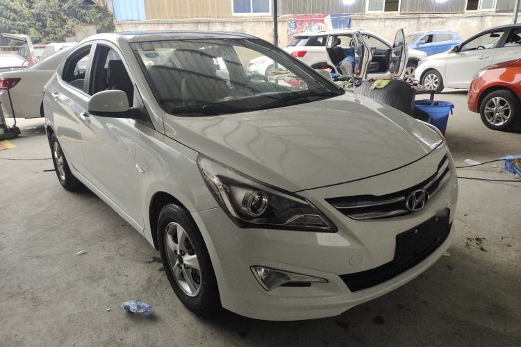 Used Hyundai Verna 2014 1.4L Automatic Leading-Edge GLX