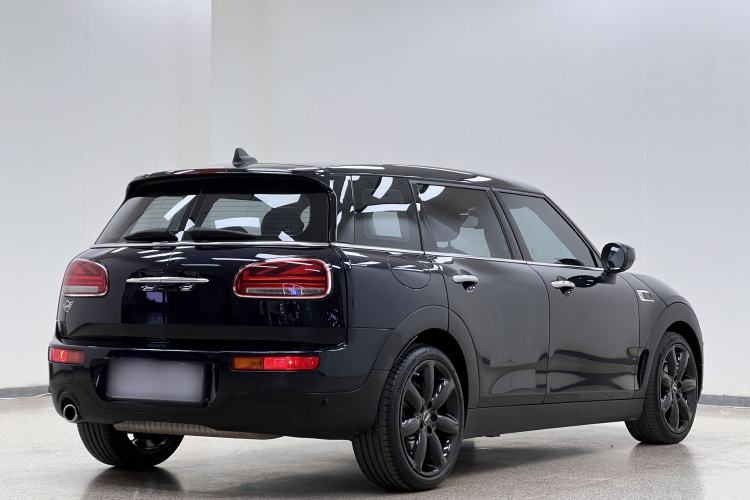 Used  Clubman 2021 1.5T COOPER Connoisseur
