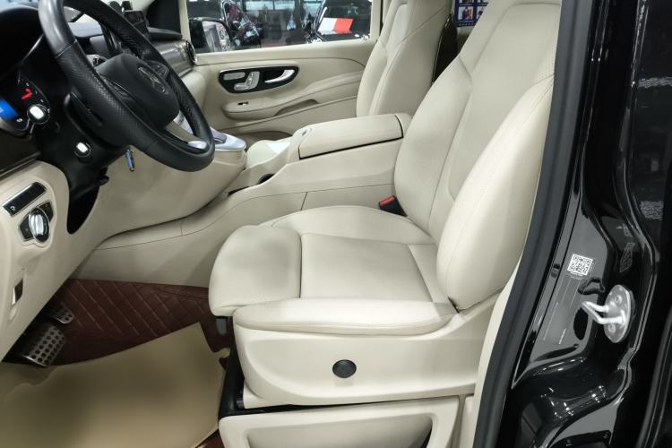 Used Mercedes-Benz V-Class 2022 V 260 Prestige Edition
