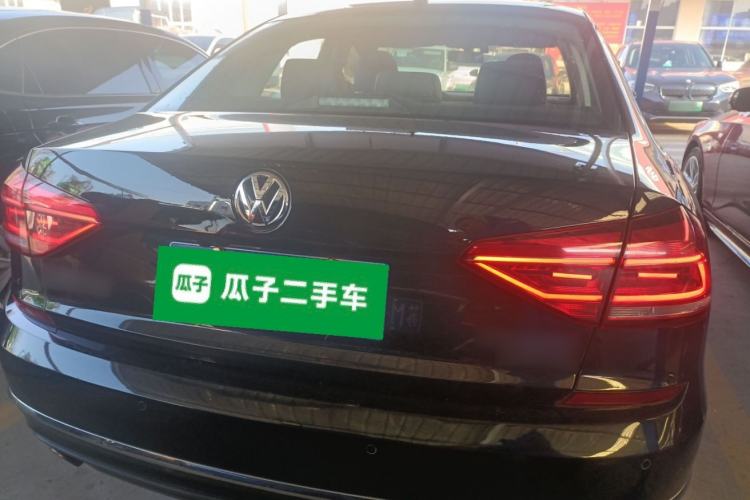 Used Volkswagen Passat 2017 330TSI DSG Luxury Edition
