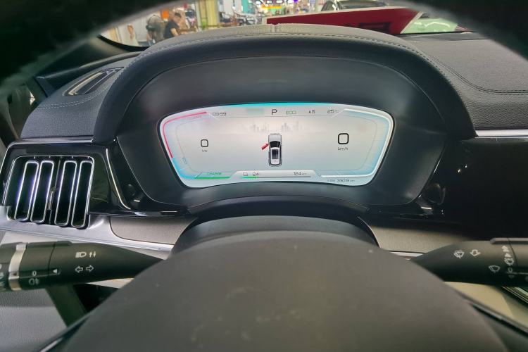 Used BYD Song PLUS New Energy 2024 Honor Edition EV 520km Luxury Model
