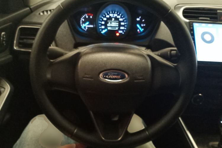 Used Ford Escort 2019 Revised 1.5L Automatic ZhiXiang Version (Tire Pressure Monitoring) China VI Standard
