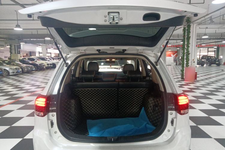 Used Mitsubishi Outlander 2019 2.0L Two-Wheel Drive Comfort Edition 5 Seats China VI Standard
