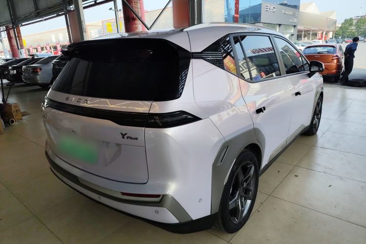 Used AION Y 2023 Plus 510 Tech Edition
