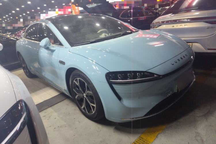 Used Hima Luxeed S7 2025 705 km Pro
