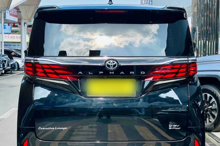 Used Toyota Alphard 2024 Dual-Engine 2.5L Prestige Edition
