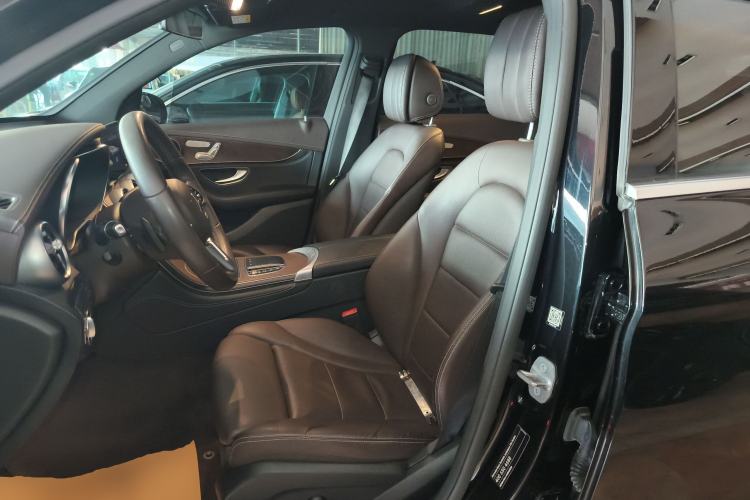 Used Mercedes-Benz GLC 2020 Facelift GLC 300 L 4MATIC Dynamic Edition
