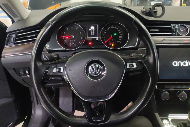 Used Volkswagen Magotan 2019 330TSI DSG Leading Model China VI Standard