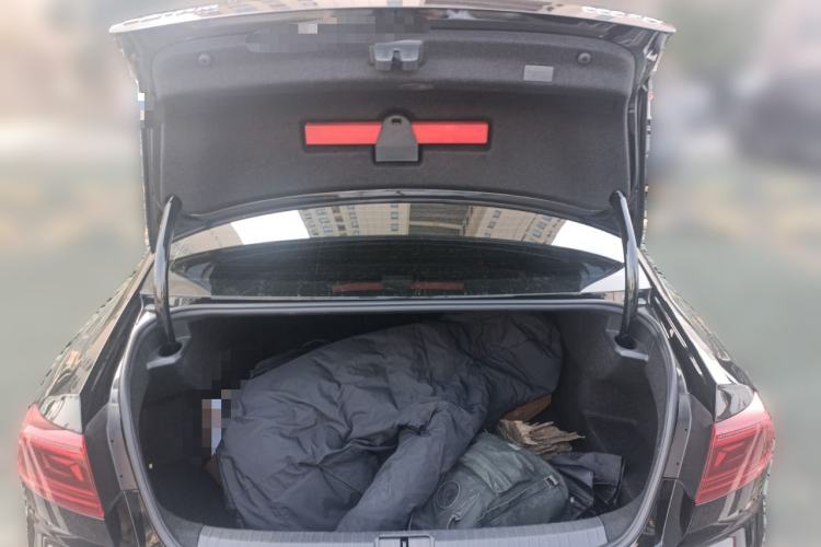 Used Volkswagen Magotan 2025 Revised Version 2 Zhongxiang Edition 330TSI DSG Luxury Trim
