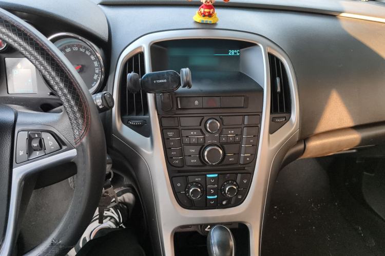 Used Buick GT 2014 XT 1.6L Automatic Fashion Edition
