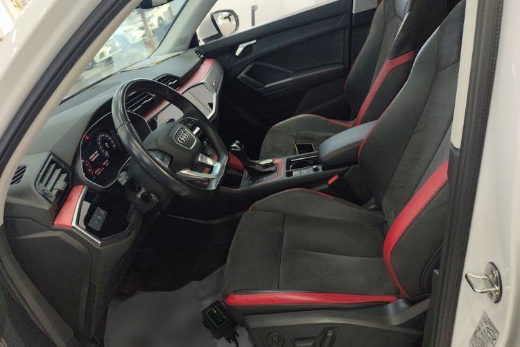 Used Audi Q3 2020 35 TFSI Fashion Dynamic Model
