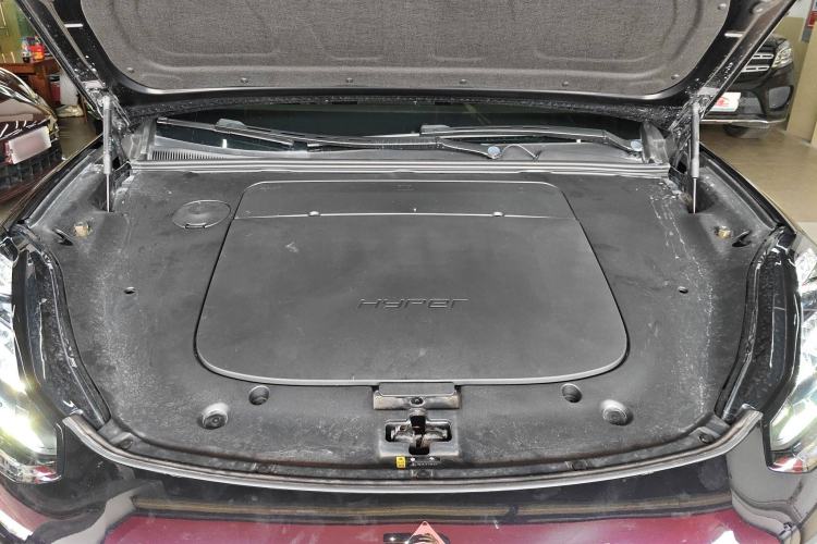 Used  HT 2023 670 Rear-Drive Ultra-High-Voltage NDA Version
