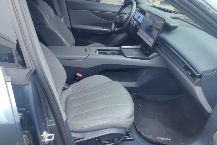 Used Lynk & Co 07 2024 EM-P 126 Long-Range Ultra
