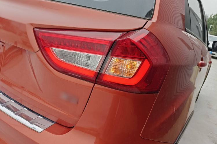 Used Geely Auto Vision X3 2017 1.5L Automatic Prestige Model
