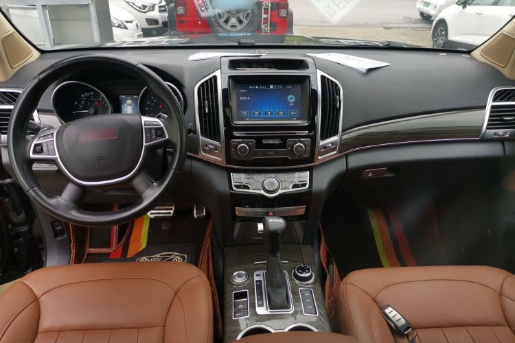 Used Haval H9 2015 2.0T Four-Wheel Drive Luxury 7-Seater
