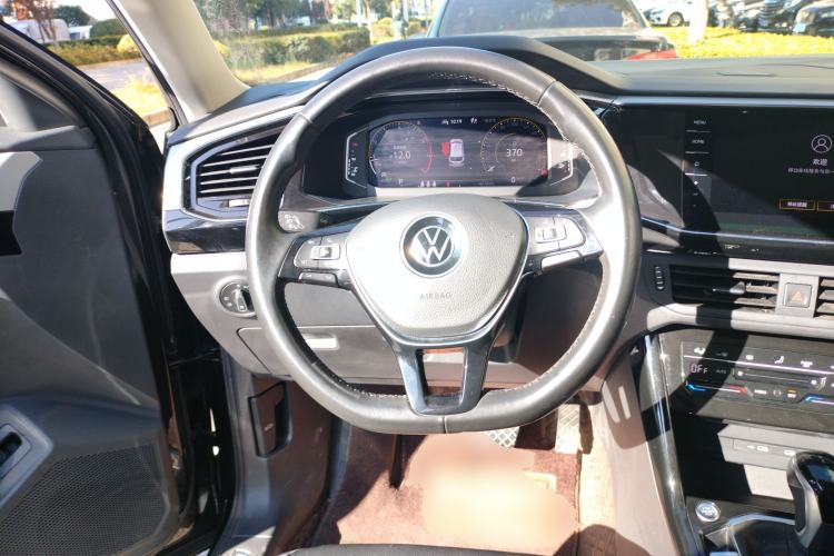 Used Volkswagen Tayron 2022 330TSI Two-Wheel Drive Luxury Connect Plus Version