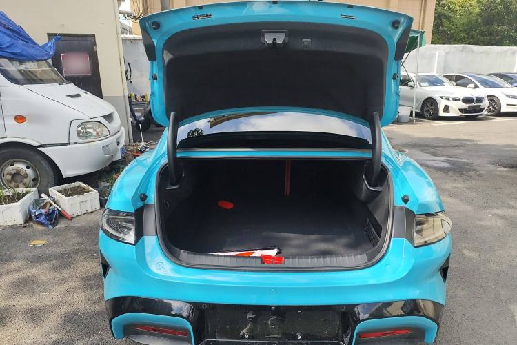 Used  SU7 2024 Four-Wheel Drive Ultra-Long Range Advanced Intelligent Driving Max Edition
