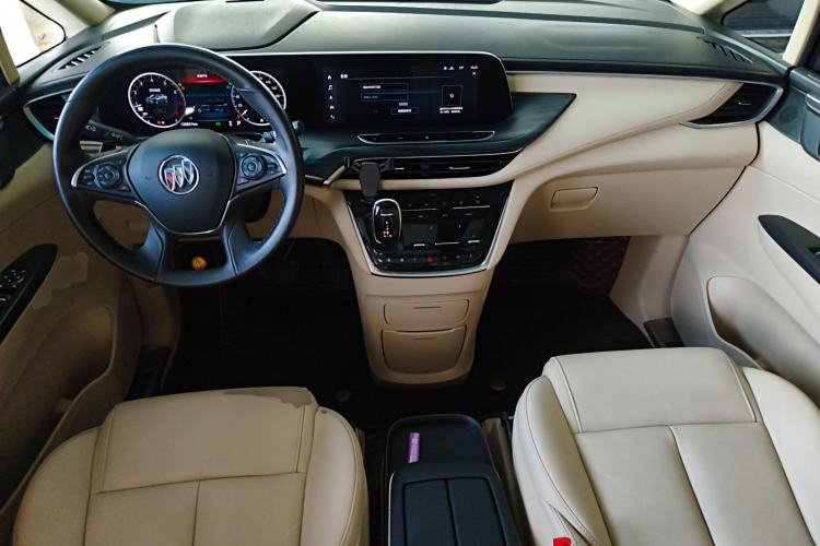 Used Buick GL8 2022 ES Landtrek 653T Luxury Edition
