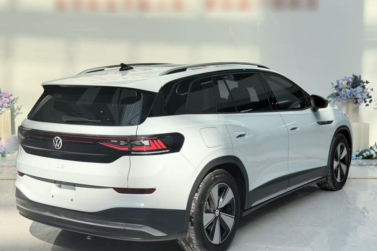 Used Volkswagen ID.6 X 2021 Pure Edition
