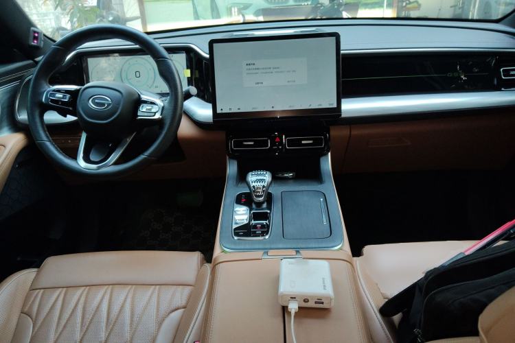 Used GAC Trumpchi GS8 2024 Linghang Series 2.0 TGDI Two-Wheel Drive Luxury Smart Connectivity Version