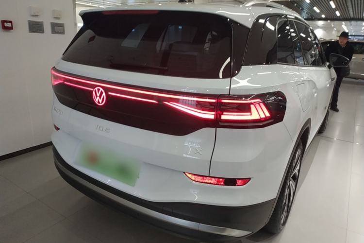 Used Volkswagen ID.6 X 2022 Kinergy Four-Wheel Drive Edition
