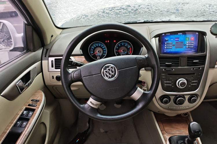 Used Buick Excelle 2015 1.5L Manual Classic Trim
