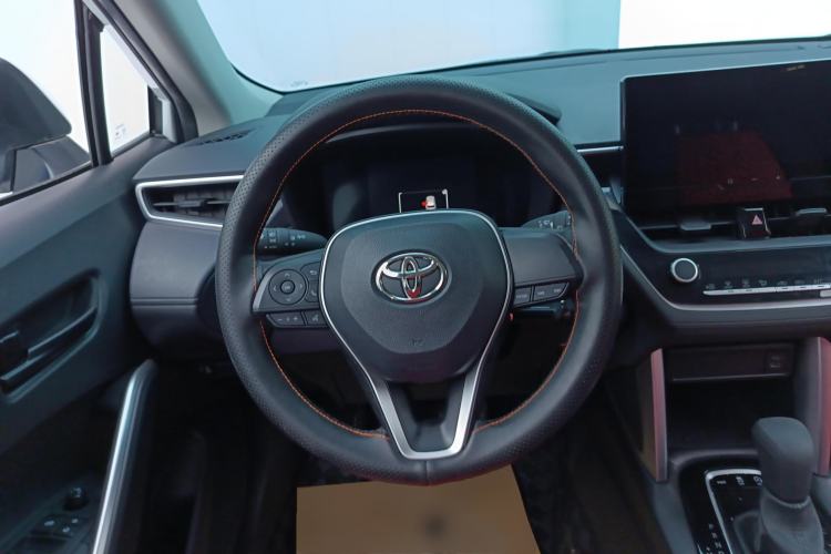 Used Toyota FRONTLANDER 2023 2.0L CVT Elite Edition
