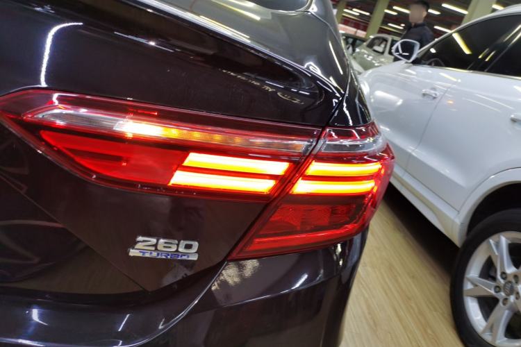 Used Honda Inspire 2019 260TURBO Elegant Edition China VI Emission Standard
