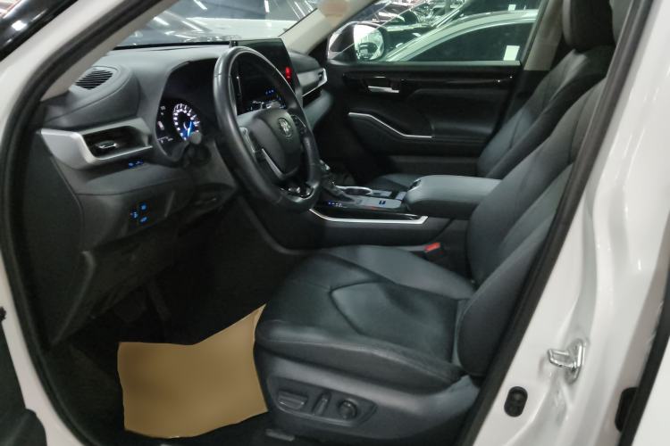 Used Toyota Highlander 2022 Dual-Engine 2.5L Four-Wheel Drive Prestige Version 7 Seats