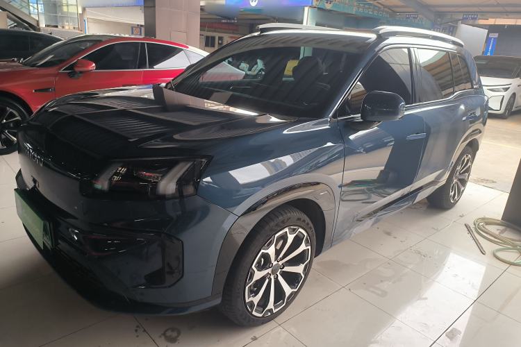 Used AION V 2024 Aion Tyrannosaurus 650 Smart Premium Edition