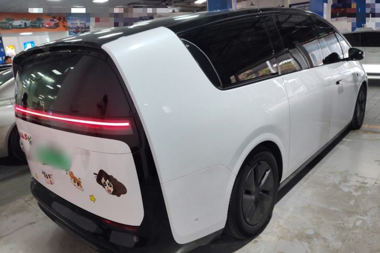 Used Li Auto MEGA 2025 Home Family Special Edition