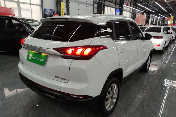 Used BAIC Beijing X3 2019 1.5T CVT Glory Edition
