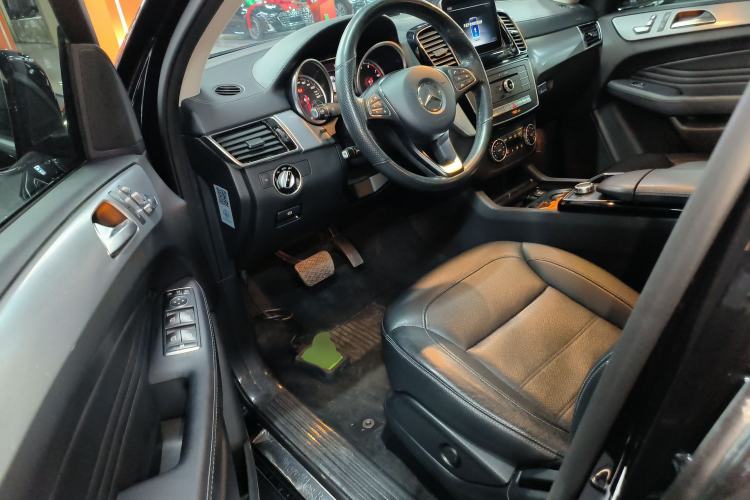 Used Mercedes-Benz GLE Coupe 2017 GLE 320 4MATIC Coupe SUV