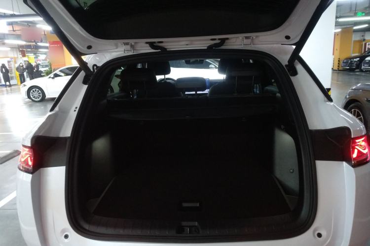 Used BYD Song L DM-i 2025 Intelligent Driving Version 160 km Beyond-Range Type