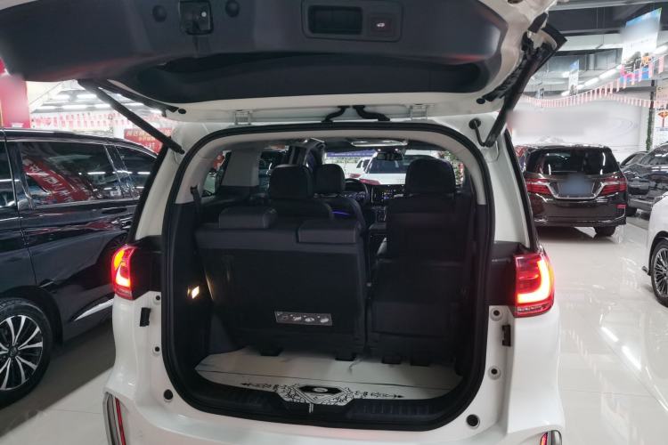 Used GAC Trumpchi M8 2021 Master Series 390T Prestige Edition
