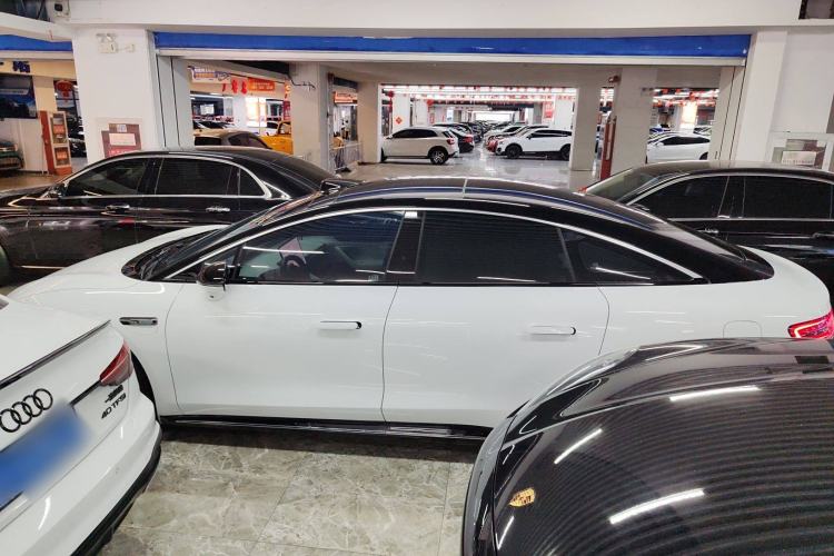 Used Hima Luxeed S7 2024 Max
