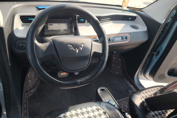 Used Wuling Hongguang MINIEV 2022 Easy Version Lithium Iron Phosphate