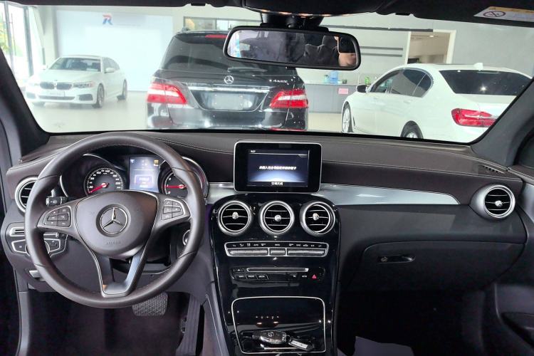 Used Mercedes-Benz GLC 2017 GLC 200 4MATIC
