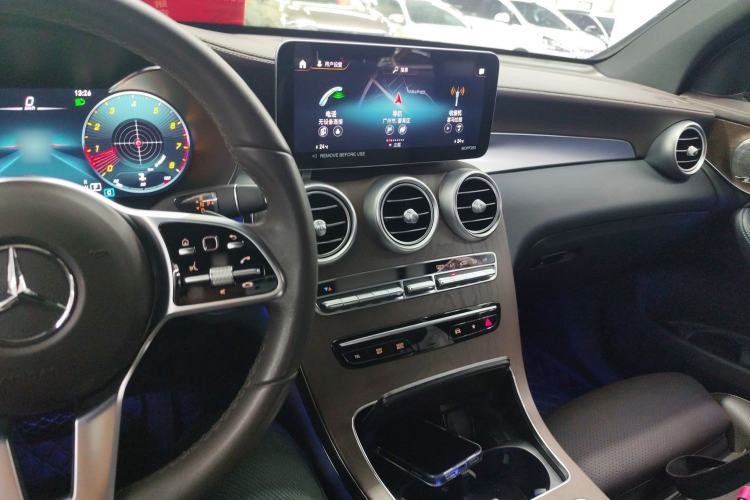 Used Mercedes-Benz GLC 2022 Second Facelift GLC 260 L 4MATIC Luxury Edition