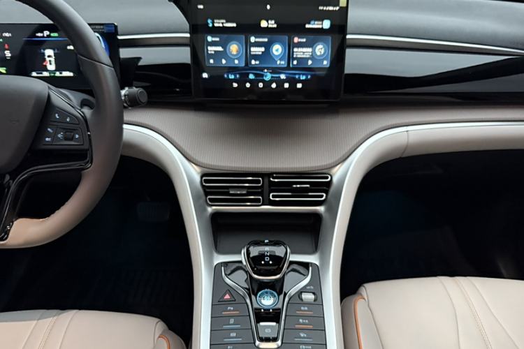 Used BYD Song Pro New Energy 2023 Champion Edition DM-i 71KM Leading Model
