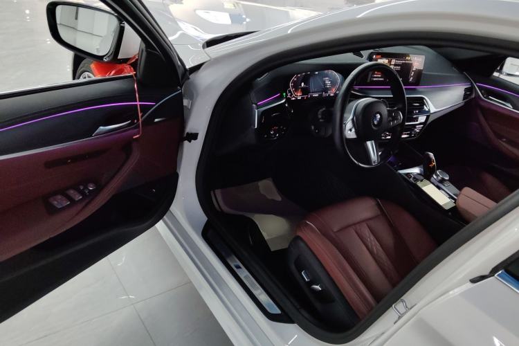 Used BMW 5 Series 2023 530Li Leading Model M Sport Package
