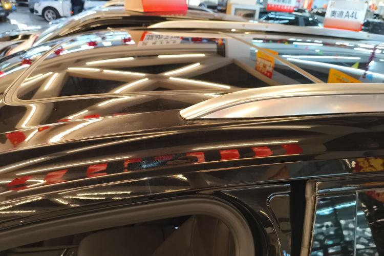 Used Cadillac XT6 2021 2.0T Six-Seater Four-Wheel-Drive Luxury Version
