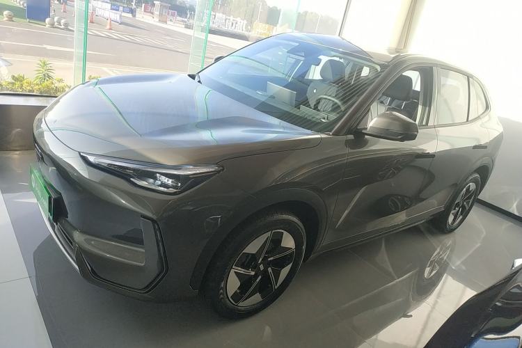 Used  E5 2024 440km Exploration Version
