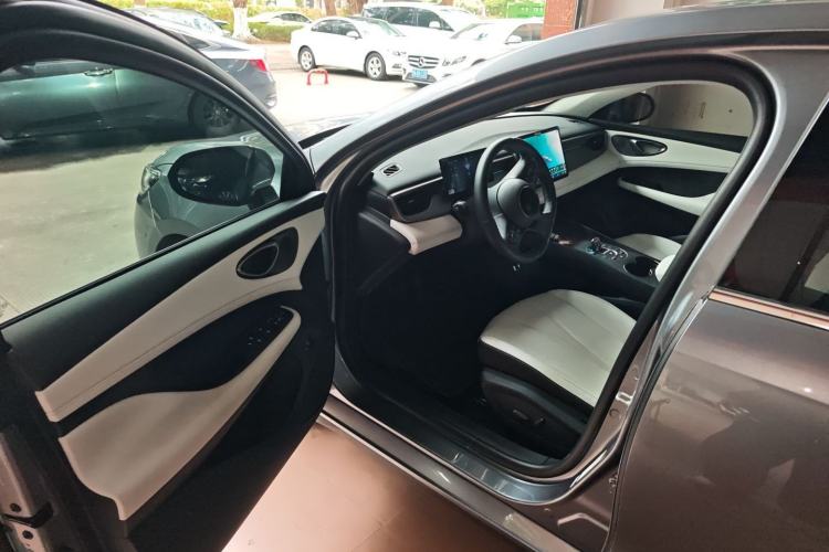 Used BYD Seal 05 DM-i 2025 DM-i Intelligent Drive 120KM Flagship Model
