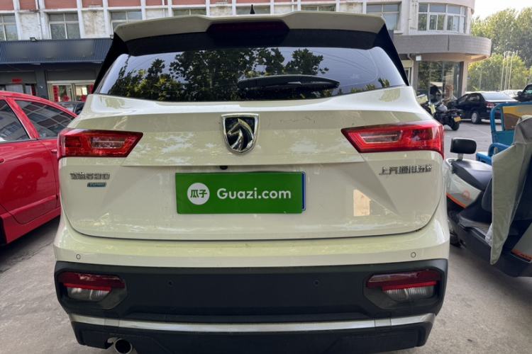 Used Baojun 530 2021 Global Car Anniversary Edition 1.5T Manual Luxury Model 6 Seats
