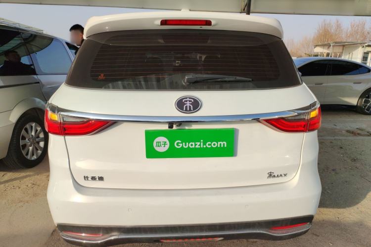 Used BYD Song MAX 2017 1.5T Automatic Smart Connect Elite 7-Seater