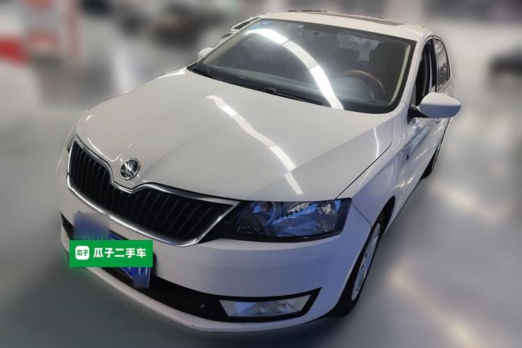 Used Skoda Rapid 2013 1.6L Manual Smart Selection Model