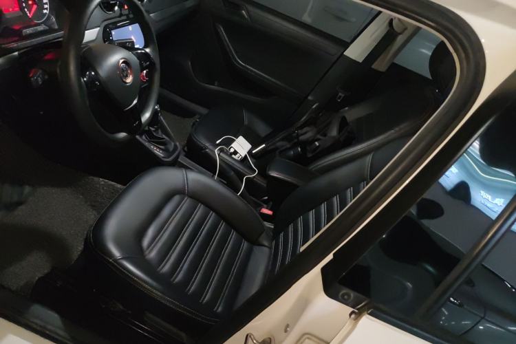 Used Volkswagen Jetta 2017 1.5L Automatic Fashion Model
