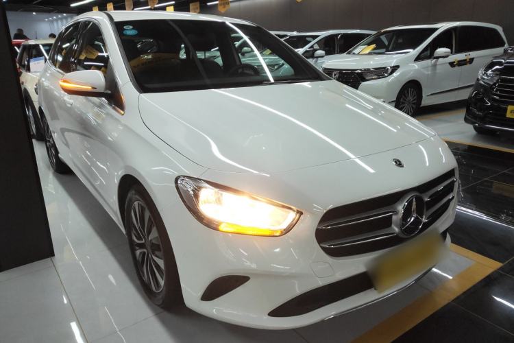 Used Mercedes-Benz B-Class 2021 B 180 Fashion Model