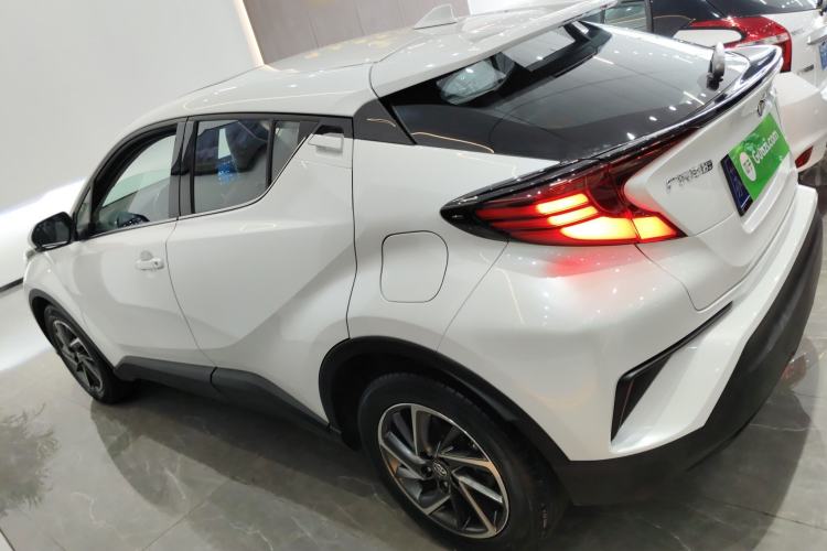 Used Toyota C-HR 2022 2.0L Leading Edition
